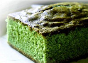 zielone-ciasto-marihuana-trawa